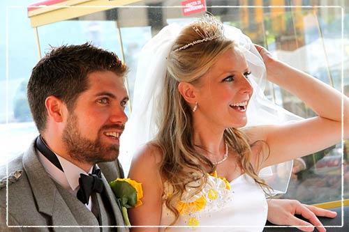 sposa-in-abito-giallo-Orta