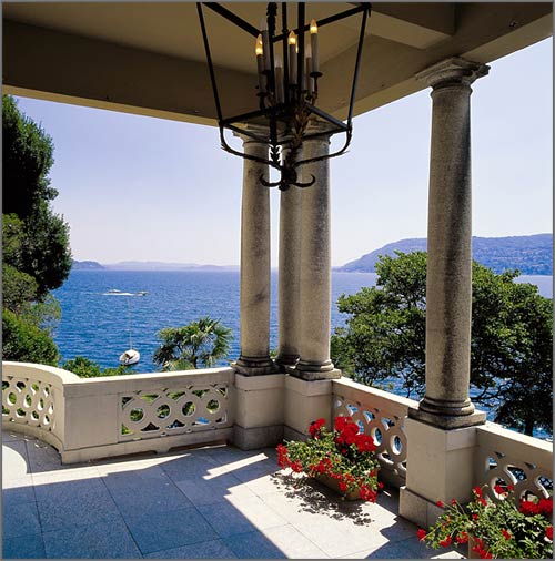 Hotel-vista-lago-Maggiore