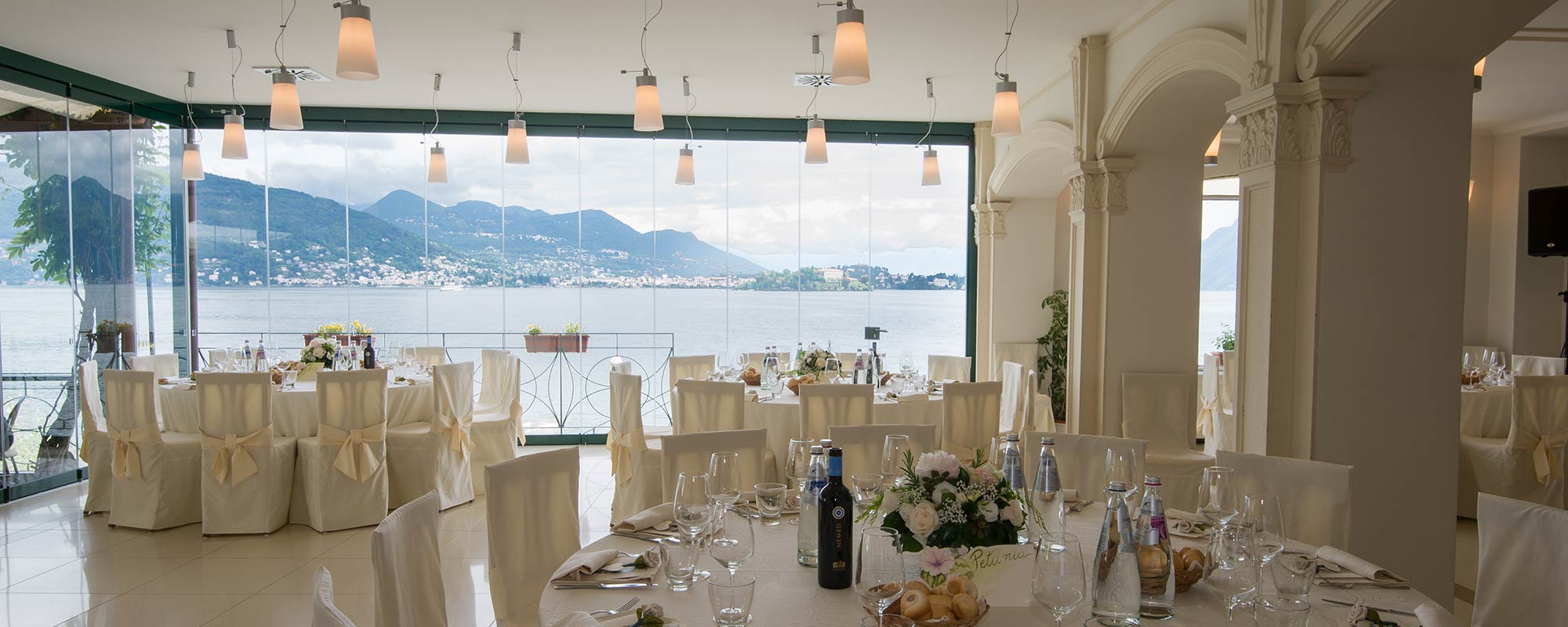 Hotel ristorante belvedere matrimonio isola dei pescatori Veranda Restaurant decorazione