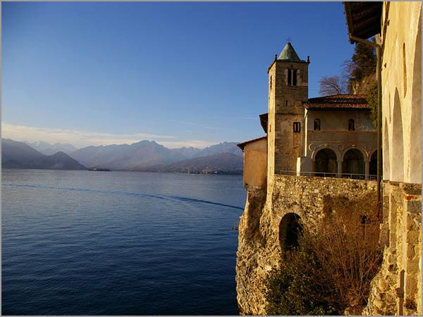 matrimonio-chiesa-Santa-Caterina-del-Sasso matrimonio-chiesa-Santa-Caterina-del-Sasso