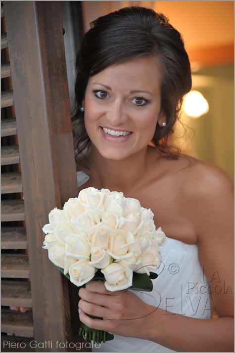 bouquet per sposa con rose Vendela