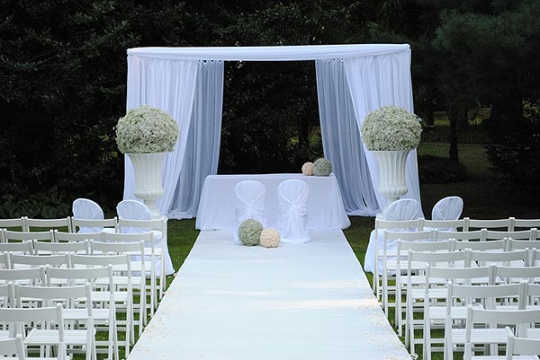 01_Ferrario-tessuti-arredi-per-matrimoni